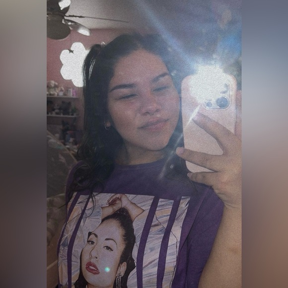 Meet your Posher, Mariah - Picture 1 of 6